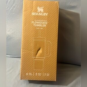 Stanley Flowstate Tumbler 40 oz